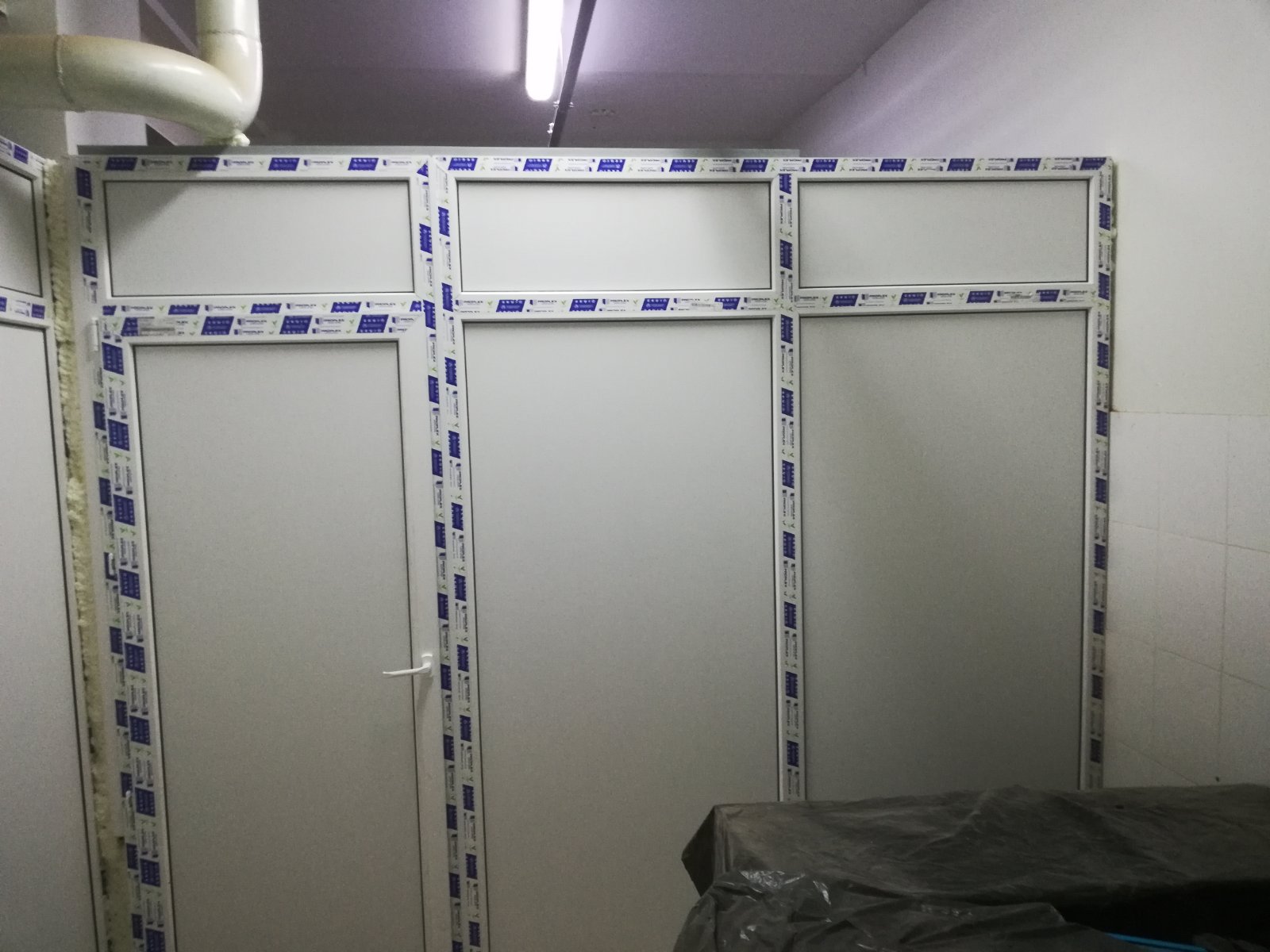 https://taganrog.delaem-okna.ru/storage/app/uploads/public/63f/473/ebd/63f473ebdf4f6379799845.jpg