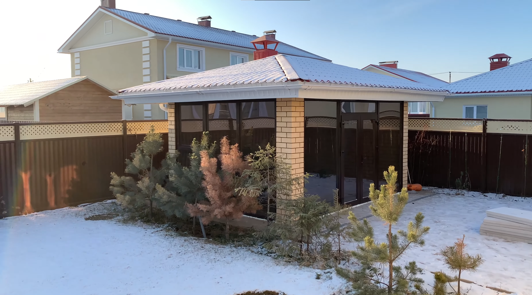 https://taganrog.delaem-okna.ru/storage/app/uploads/public/63f/5bb/32c/63f5bb32cc603125300204.png
